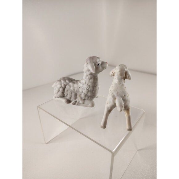 Lefton China Vintage 1988 Set of 2 Nativity Replacement Sheep Small 06541 label - Picture 3 of 6